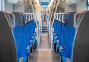 Ilustrační foto - Olomouckým krajem po elektrifikovaných tratích jednotkami RegioPanter - IDSOK 3